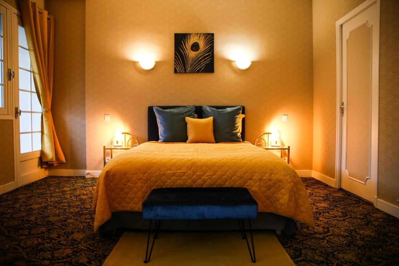 Aux Portes Du Chateau Valencay Bagian luar foto