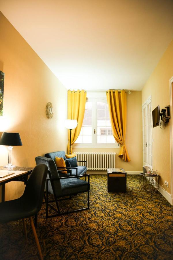 Aux Portes Du Chateau Valencay Bagian luar foto